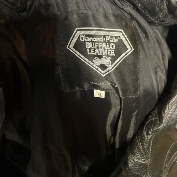 Black Buffalo Leather Jacket - Picture 4 of 4